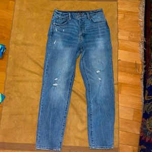 Lucky Brand high rise mom jean